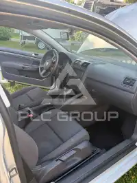 2004 Volkswagen GOLF