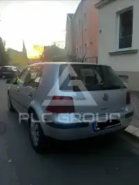 2000 Volkswagen GOLF