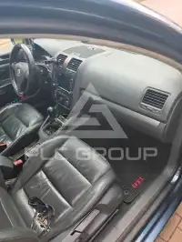 2004 Volkswagen GOLF