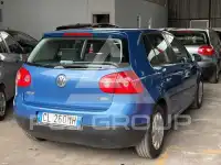 2004 Volkswagen GOLF