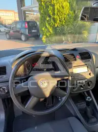 2004 Volkswagen GOLF