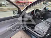 2004 Volkswagen GOLF