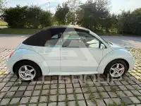 2004 Volkswagen BEETLE
