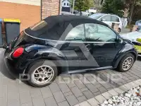2004 Volkswagen BEETLE