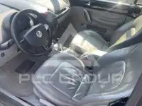 2004 Volkswagen BEETLE