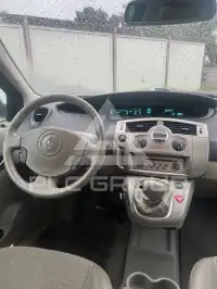 2004 Renault Scenic