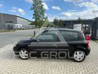 2004 Renault Clio