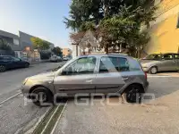 2004 Renault Clio