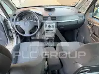 2004 Opel MERIVA