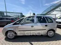 2004 Opel MERIVA