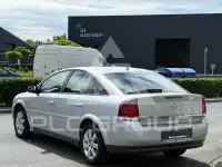 2004 Opel Vectra