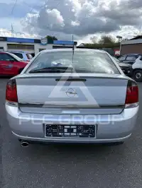 2004 Opel Vectra