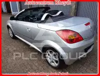 2004 Opel Tigra