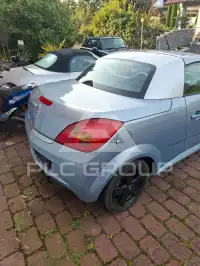 2004 Opel Tigra