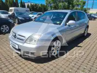 2004 Opel Signum