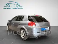 2004 Opel Signum