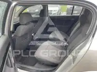 2004 Opel Signum