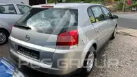 2004 Opel Signum