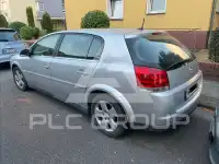 2004 Opel Signum
