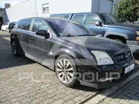 2004 Opel Signum