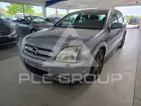 2004 Opel Signum