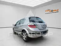 2004 Opel Astra