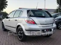 2004 Opel Astra