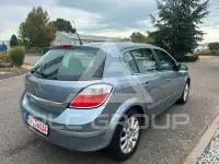 2004 Opel Astra