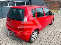 2005 Mitsubishi Colt