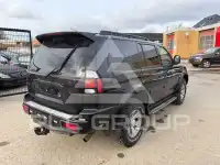 2005 Mitsubishi PAJARO