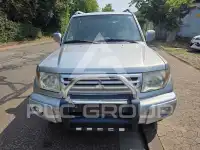 2005 Mitsubishi PAJARO