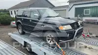2005 Mitsubishi PAJARO