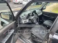 2005 Mitsubishi PAJARO