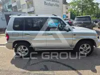 2005 Mitsubishi PAJARO