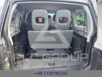 2005 Mitsubishi PAJARO