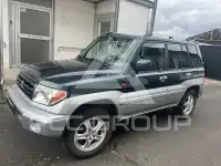 2005 Mitsubishi PAJARO