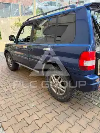 2005 Mitsubishi PAJARO
