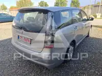 2005 Mitsubishi Grandis