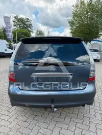 2005 Mitsubishi Grandis