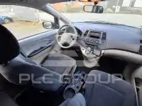 2005 Mitsubishi Grandis