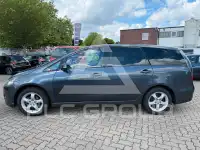 2005 Mitsubishi Grandis