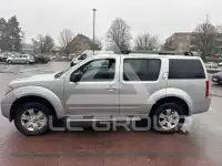 2005 Nissan PATHFINDER