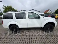 2005 Nissan PATHFINDER
