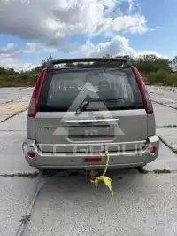 2005 Nissan X-TRAIL