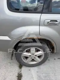 2005 Nissan X-TRAIL