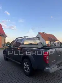 2005 Nissan Navara