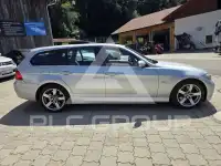 2005 BMW 325