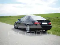 2005 BMW 325