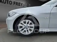 2005 BMW 325