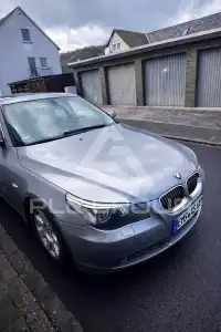 2005 BMW 523